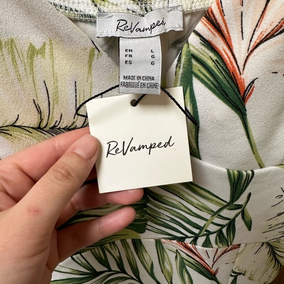 Bloomingdale’s Tropical Print Slit Dress - Picture 5 of 6